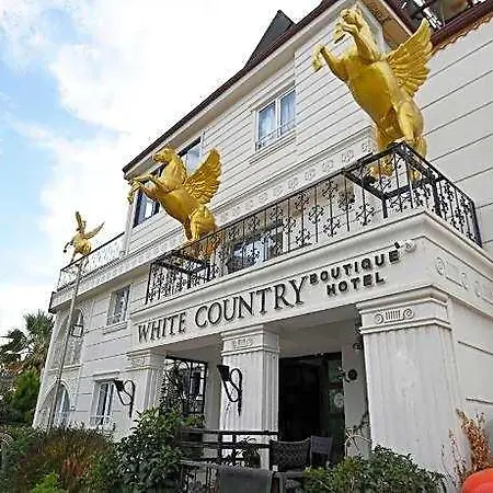 White Country Villages Hotel 3*